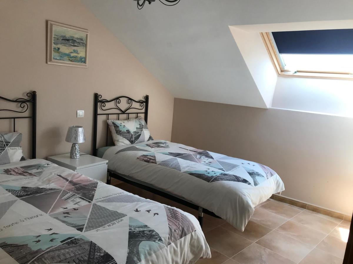 Yolanda Y Edu 2º Apartment Медина дел Кампо Екстериор снимка